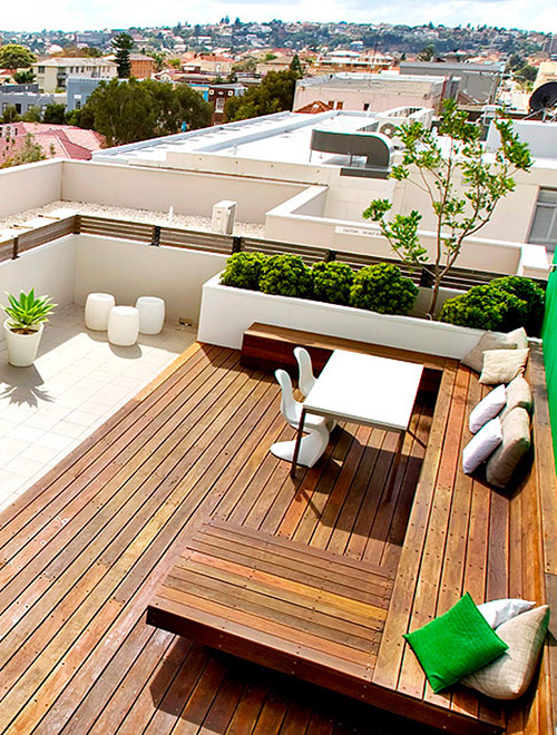 Urban Eden: Rooftop Garden Inspirations