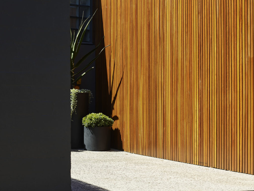 Think Outside Gardens Wentworth_Street_180219_29154